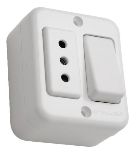 Casquete Interruptor Simple 9/12 + Toma Corr. 10a 8615 2unds
