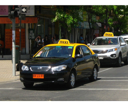 Letrero De Taxi Amarillo Luminoso Para Techo Imantado