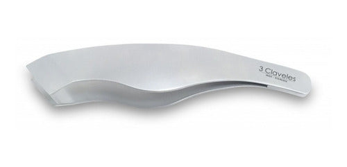 Pinza Tres Claveles 14 Cms. Quita Espinas Pescado